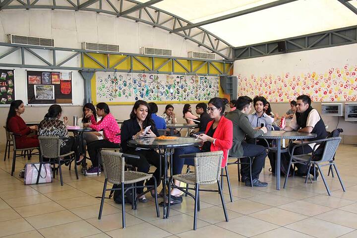 cafeteria
